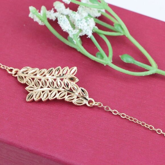 "Elegant Leaf Pattern Rose Gold Bracelet for Women, XPBL1082 - Picture 12 of 13